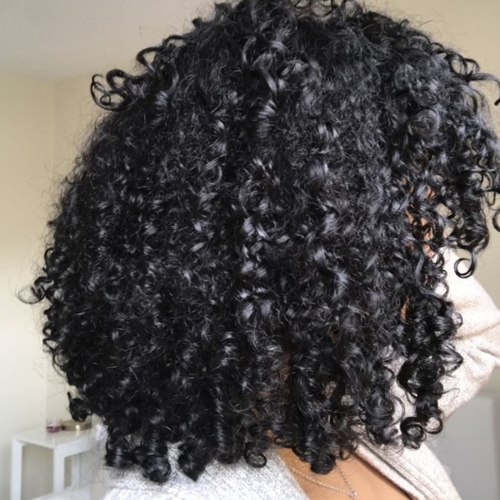 Meet your Posher, Yonni